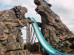 -七彩云南欢乐世界