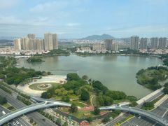 -荣誉国际酒店-云顶旋转餐厅