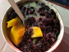 红豆芒果刨冰-美肴冰品·汉堡·牛腩饭(总店)