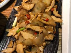 -金牌老碗时尚陕菜(王府井百货店)
