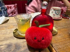 山茶茉莉小香风-秘密旅行Bonjour(黑金冠 江南西店)