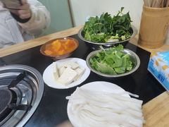 -牛喵喵铜锅牛肉馆