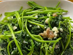 -鲤鱼塘农家山庄