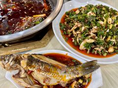 邮亭鲫鱼-曾老幺鱼庄(龙华商厦店)