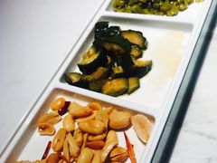 -荷塘秋月·本帮江浙菜(国权路店)