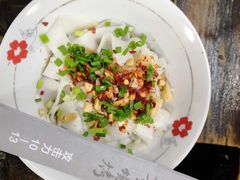 葱油拌粉-盟重烧烤(东瓜山创始店)