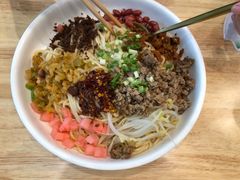 贵州肉燥拌面-贵凤凰贵州米粉(五道口店)