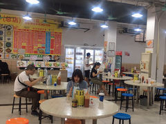 大堂-伟文烧腊饮食(大润发店)