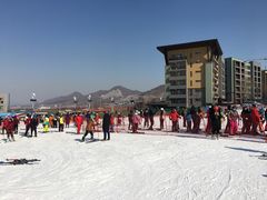 -中旅松花湖滑雪场