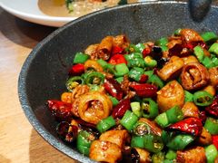 鹅卵石爆肥肠-老板恋上鱼(高新万达店)