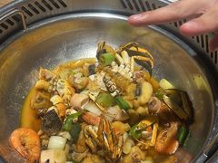 -七欣天香辣蟹火锅(上海奉贤杭州湾生活广场店)