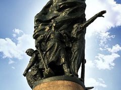 -人民防洪胜利纪念塔