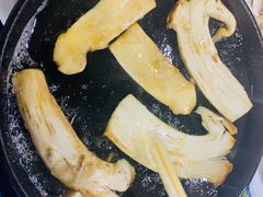 酥油煎松茸-藏味八珍特色火锅