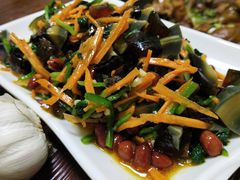 -咱屯子锅台鱼(一汽家园店)