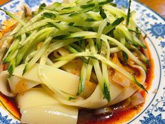 -柴窝堡22号传承新疆菜·新疆辣子鸡