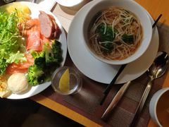 -上海西藏大厦万怡自助餐厅(徐汇店)