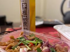 -六姑龟苓膏糖水卤水店