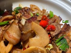 -鸽子侯·家宴·平价海鲜(市图书馆店)