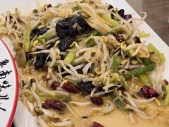 -鲁南仔·滕州炒鸡(经三路店)