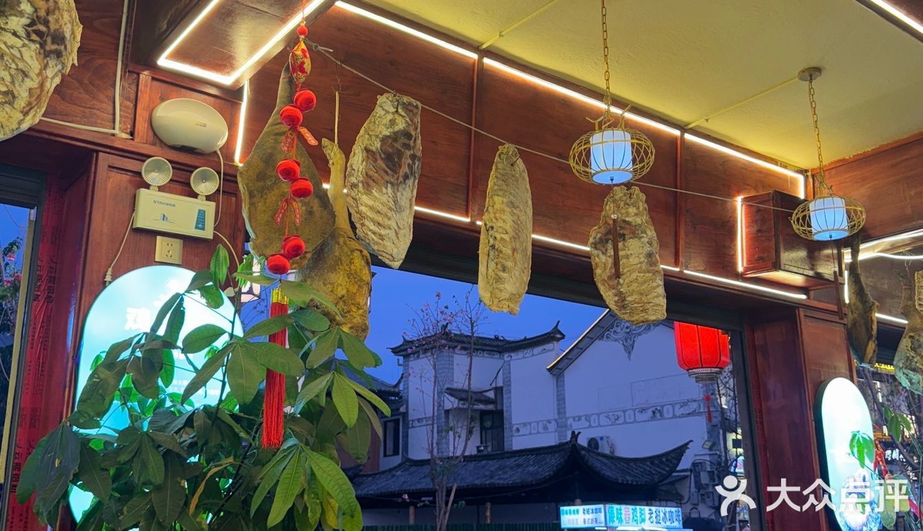 来趟古城吧，在夏天
