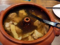 汽锅鸡-滇越乘象云南餐厅(豆各庄店)