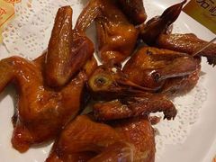 招牌烤乳鸽-石岐佬中山菜馆(张溪店)