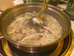 -润园四季椰子鸡火锅(海上世界店)