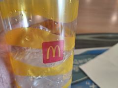 -麦当劳(华宁弘基生活中心店)