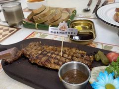 -城堡俄式西餐厅(中央大街索道店)