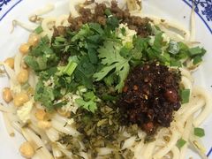 -聚黔堂凯里酸汤鱼美食店