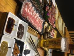 -炙忧烤肉屋(中国铁建广场店)