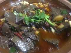 红烧羊血-丁里羊肉小镇(天鹅湖总店)