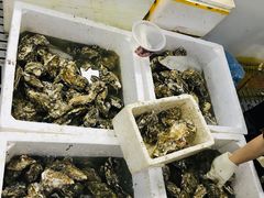 -渔人湾码头海鲜市场负二楼