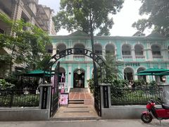 -星巴克臻选(广州沙面店)