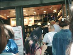 等位区-茶颜悦色(岳麓山顶店)