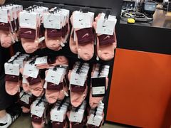 -NIKE上海青浦换季优惠店