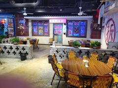 大堂-马路牙子地桌烤肉(工体店)