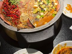 -辣尚瘾·烤鱼·新川菜(牡丹园直营店)