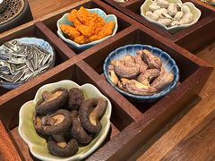 -梅间堂茶馆(绿地缤纷城店)