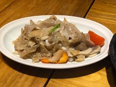 -十三式重庆江湖菜(金茂览秀城店)