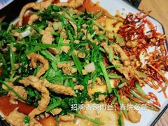 谦谦香辣肉丝-娄三少春饼·烤鸭(合生汇购物中心店)