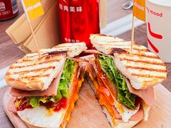 俱乐部贝果-Catch Bagel(芳草地店)