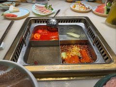 -巴渝瓦肆重庆鲜火锅(宝龙环湖店)