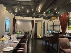 -LESCEDARS Brasserie Bistro香柏树
