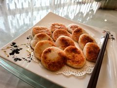 香煎墨鱼饼-东江渔村(皇悦店)