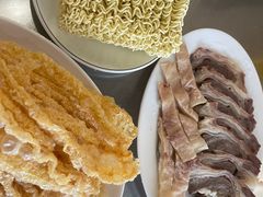 -胡须佬鸡煲四季火锅店(石厦西村直营店)