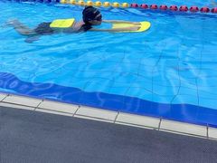 -鲸灵公元游泳中心