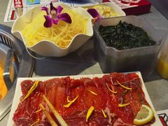 -生活如沸·顺德水牛奶火锅(人民广场店)