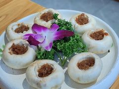 -汉城烤肉·黑金冠(华山路店)