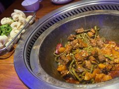 -山河屯铁锅炖(哈西站店)